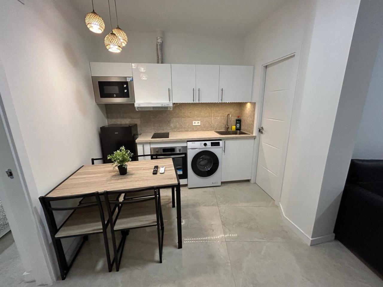 Elegance Apartment لقنت المظهر الخارجي الصورة