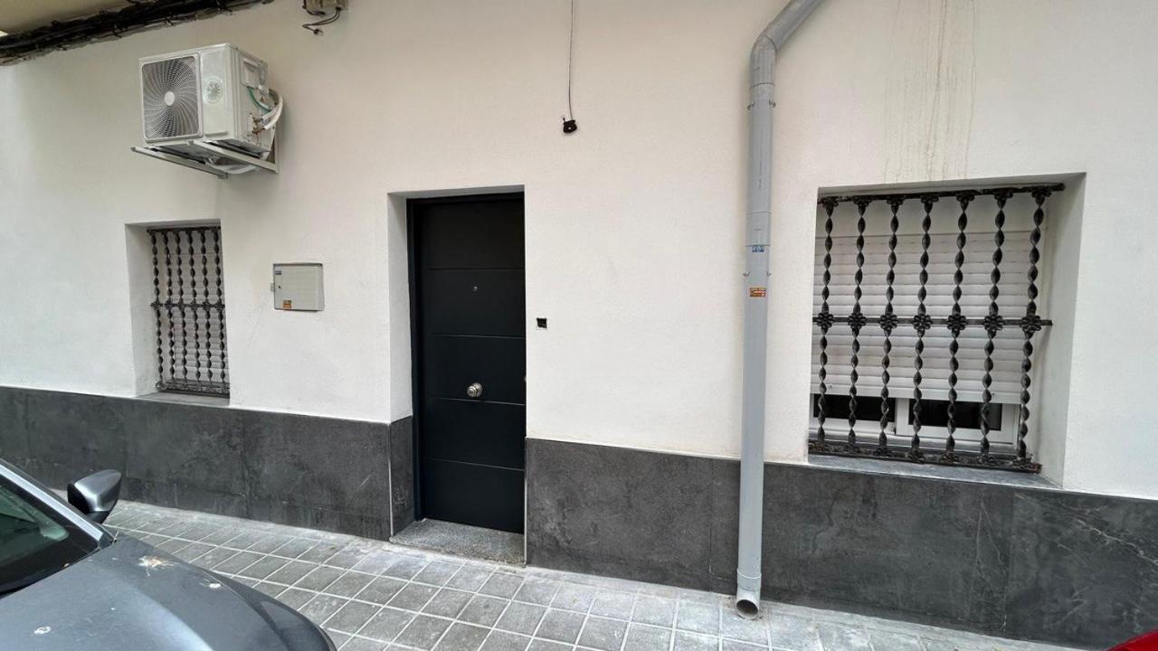 Elegance Apartment لقنت المظهر الخارجي الصورة
